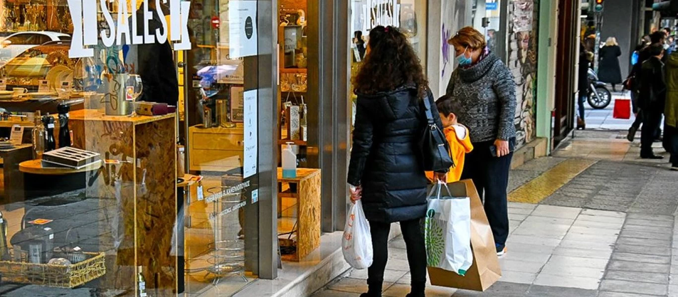 Θεσσαλονίκη: Περιμένουν το click in shop τα καταστήματα - «Μουδιασμένοι» οι πολίτες την πρώτη μέρα του ανοίγματος